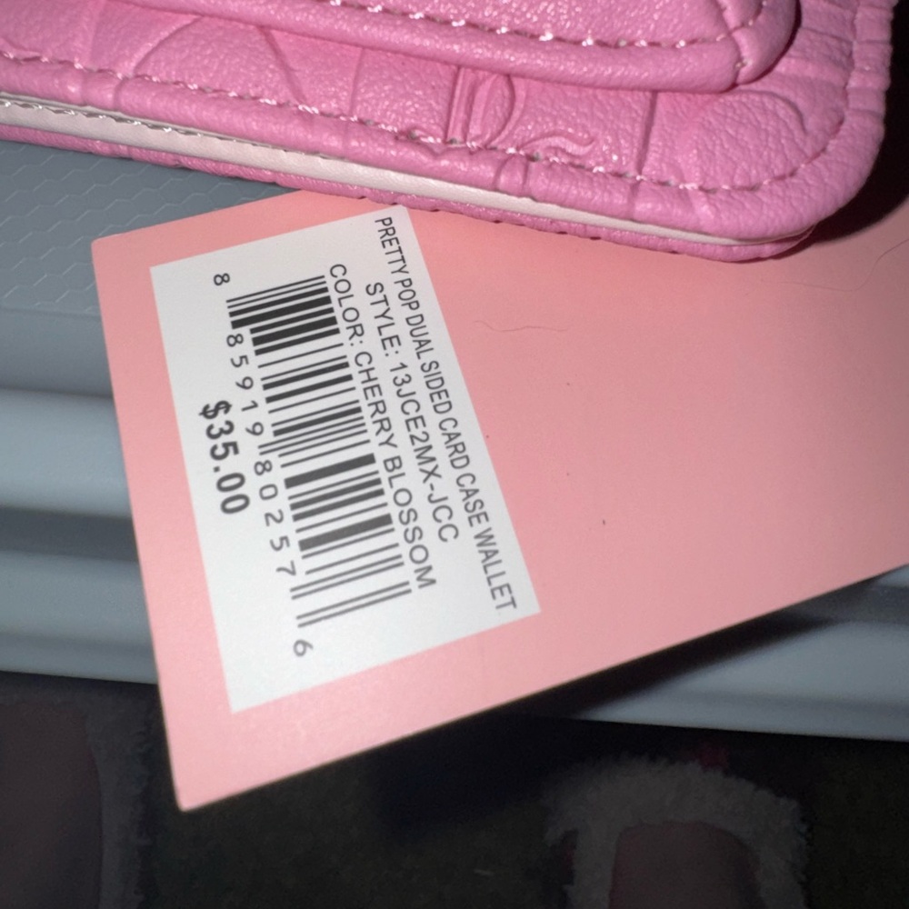 Juicy Couture Pink Floral Keychain Wallet with Gold Heart Accent - Picture 4 of 7
